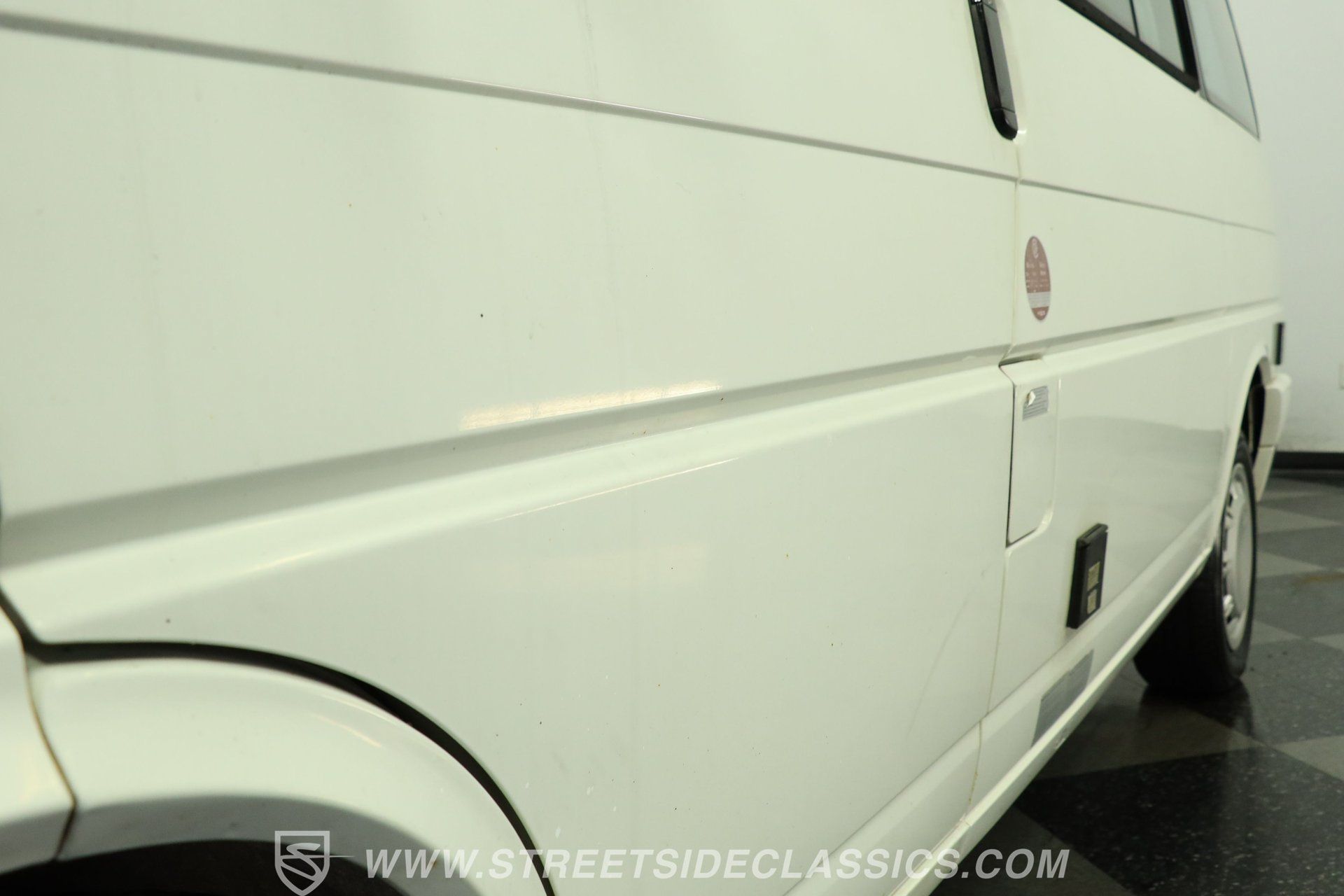 Used 1992 Volkswagen Eurovan Camper FWD image 22