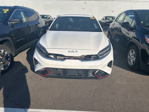 Used 2022 Kia Forte GT w/ GT2 Package FWD image 2