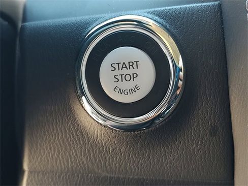 Used 2024 INFINITI QX80 Luxe w/ Cargo Package image 22