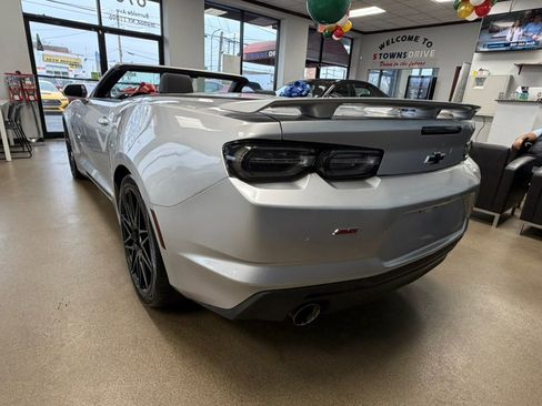 Used 2019 Chevrolet Camaro SS image 14