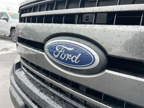 Used 2018 Ford F150 XLT w/ Equipment Group 302A Luxury image 29