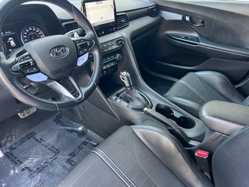 Certified 2022 Hyundai Veloster N image 11
