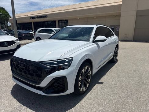 Used 2025 Audi Q8 Premium Plus AWD/4WD image 12
