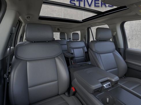 New 2026 Ford Expedition Active RWD image 10