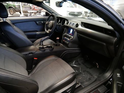 Used 2020 Ford Mustang Shelby GT350 w/ Technology Package image 8