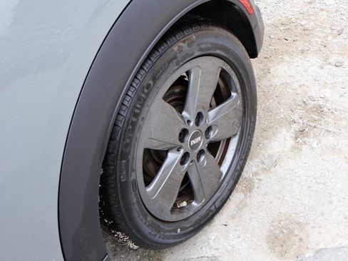 Used 2022 MINI Cooper S image 32