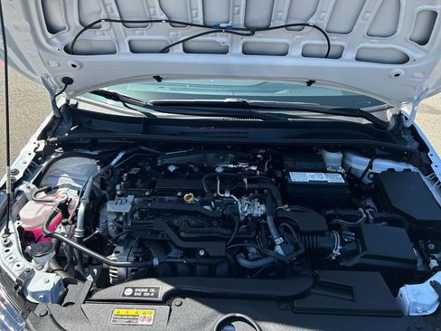 Used 2025 Toyota Corolla SE FWD image 29