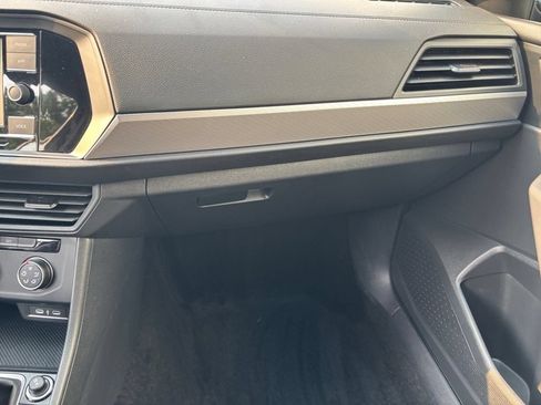 Used 2023 Volkswagen Jetta Sport FWD image 17
