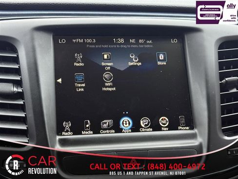 Used 2015 Chrysler 200 S w/ Navigation & Sound Group I FWD image 16