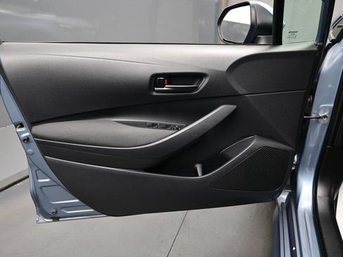 Used 2023 Toyota Corolla LE FWD image 9