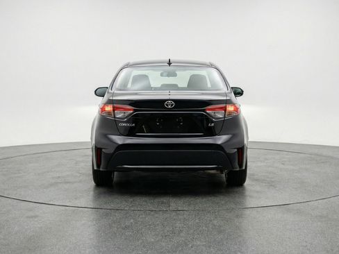 Used 2025 Toyota Corolla LE FWD image 7