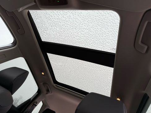 New 2026 Nissan Rogue SV AWD/4WD image 35