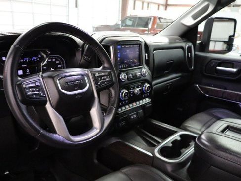 Used 2022 GMC Sierra 2500 Denali AWD/4WD image 39