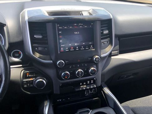 Used 2019 RAM 1500 Big Horn AWD/4WD image 7