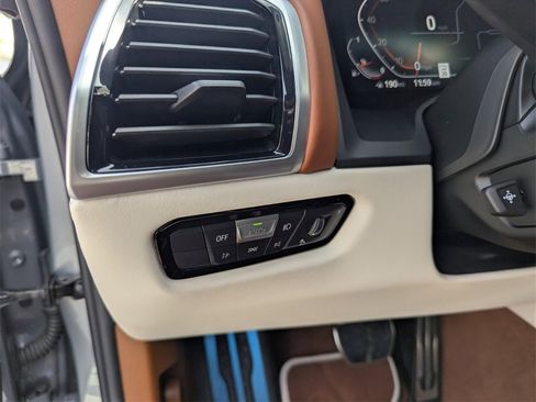 Used 2026 BMW 840i image 23