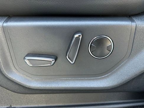 Certified 2022 Ford Expedition Limited image 33