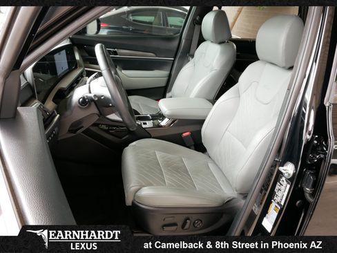 Used 2024 Kia Telluride SX Prestige X-Pro AWD/4WD image 2