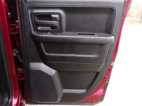 Used 2018 RAM 1500 Express image 24