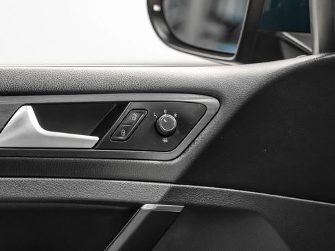 Used 2019 Volkswagen GTI S FWD image 57