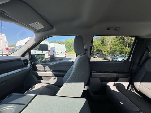 Used 2023 Ford F150 XLT AWD/4WD image 12