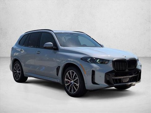 New 2026 BMW X5 xDrive50e w/ M Sport Package AWD/4WD image 7
