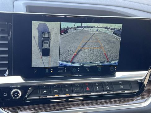 Used 2022 GMC Sierra 1500 Elevation w/ Elevation Premium Package image 19