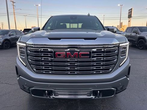 New 2026 GMC Sierra 1500 Denali w/ Denali Reserve Package image 4