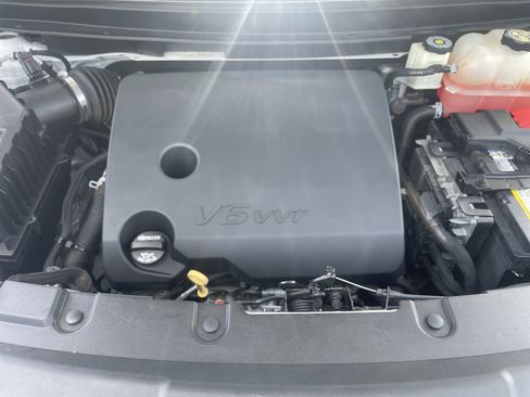 Used 2020 Chevrolet Traverse High Country FWD image 35