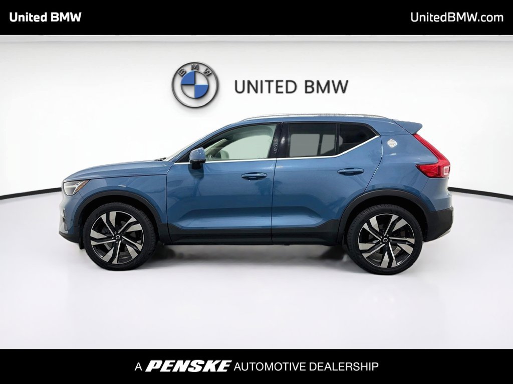 Used 2024 Volvo XC40 B5 Plus w/ Protection Package Premier AWD/4WD image 8