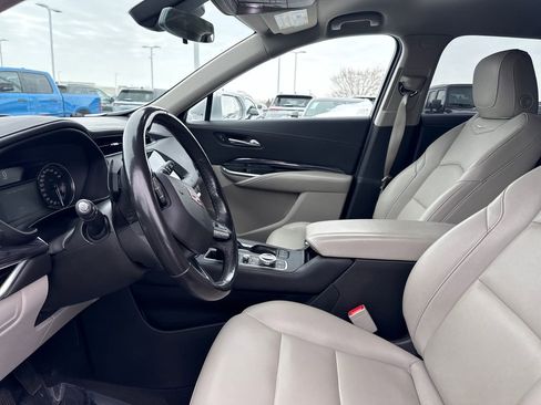 Used 2020 Cadillac XT4 Luxury image 11