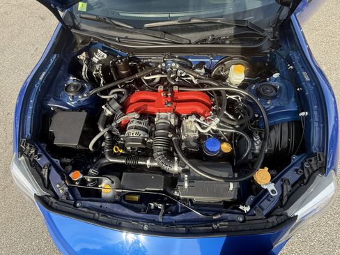 Used 2018 Subaru BRZ tS RWD image 36