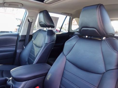 Certified 2022 Toyota RAV4 XLE Premium image 28