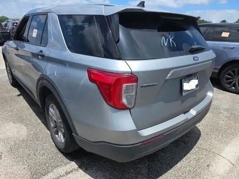 Used 2022 Ford Explorer 2WD image 4