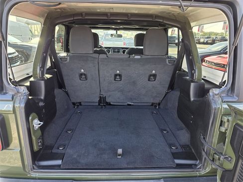 Used 2020 Jeep Wrangler Unlimited Sport S image 16