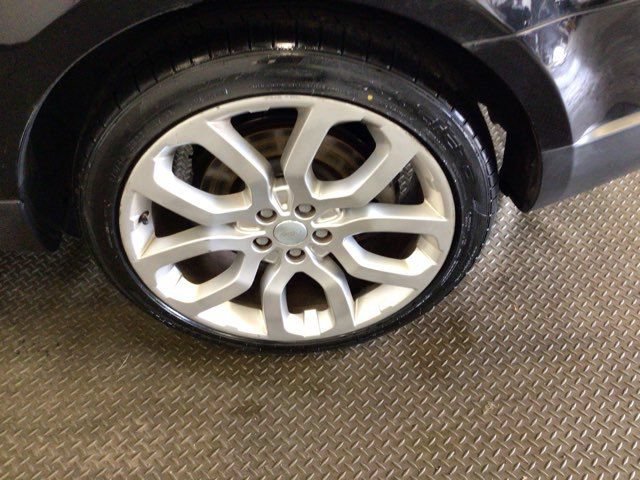 Used 2016 Land Rover Range Rover Sport HSE AWD/4WD image 25
