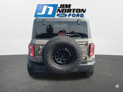 Used 2025 Ford Bronco Outer Banks AWD/4WD image 8