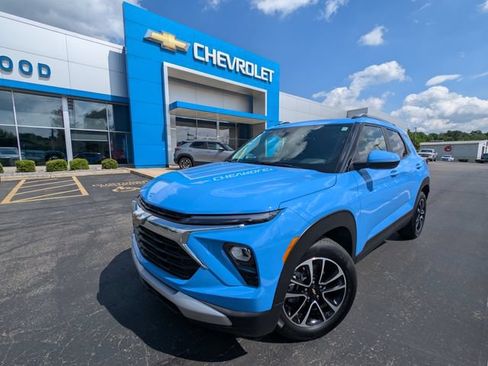Used 2024 Chevrolet TrailBlazer LT w/ Convenience Package FWD image 29