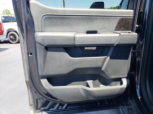 Used 2022 Ford F150 Lariat w/ Trailer Tow Package AWD/4WD image 13