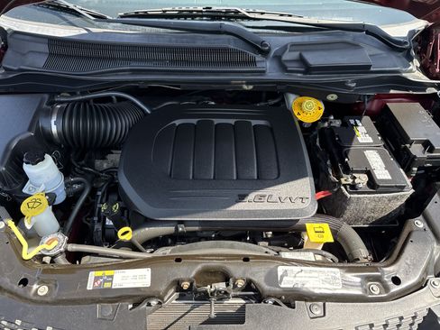 Used 2019 Dodge Grand Caravan SE FWD image 35