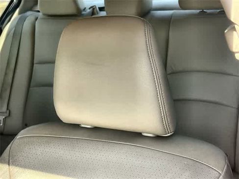 Used 2015 Honda Accord EX-L image 25