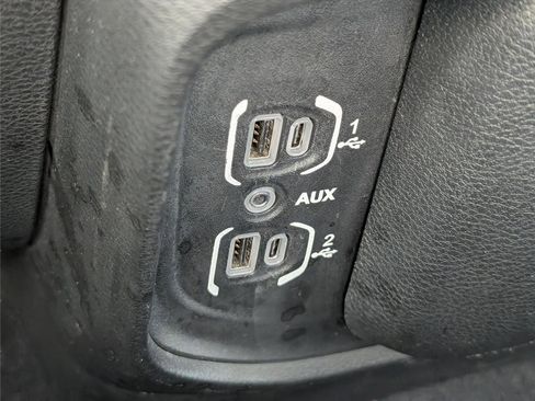 Used 2021 RAM 2500 Big Horn w/ Level 1 Equipment Group image 21