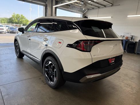 New 2026 Kia Sportage S AWD/4WD image 21