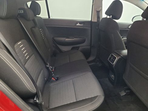 Used 2018 Kia Sportage LX image 19