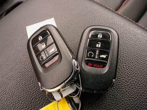 Used 2025 Honda CR-V Sport-L image 22