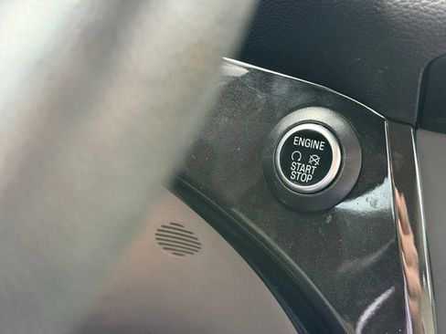 Used 2017 Ford Escape Titanium w/ Equipment Group 301A FWD image 20