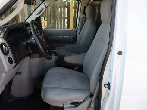 Used 2012 Ford E-250 and Econoline 250 w/ Commercial Cargo Van Pkg RWD image 22
