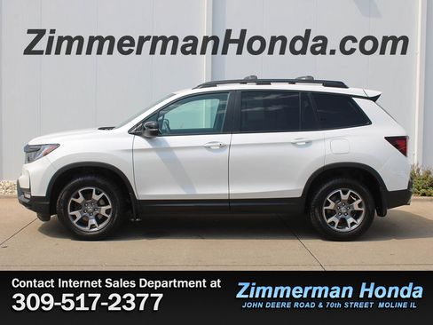 Certified 2023 Honda Passport TrailSport image 24
