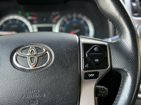 Used 2016 Toyota 4Runner SR5 Premium AWD/4WD image 29