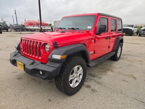 Used 2019 Jeep Wrangler Unlimited Sport S AWD/4WD image 7
