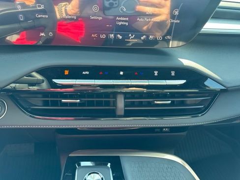 New 2026 Buick Enclave Avenir w/ Super Cruise Package AWD/4WD image 24